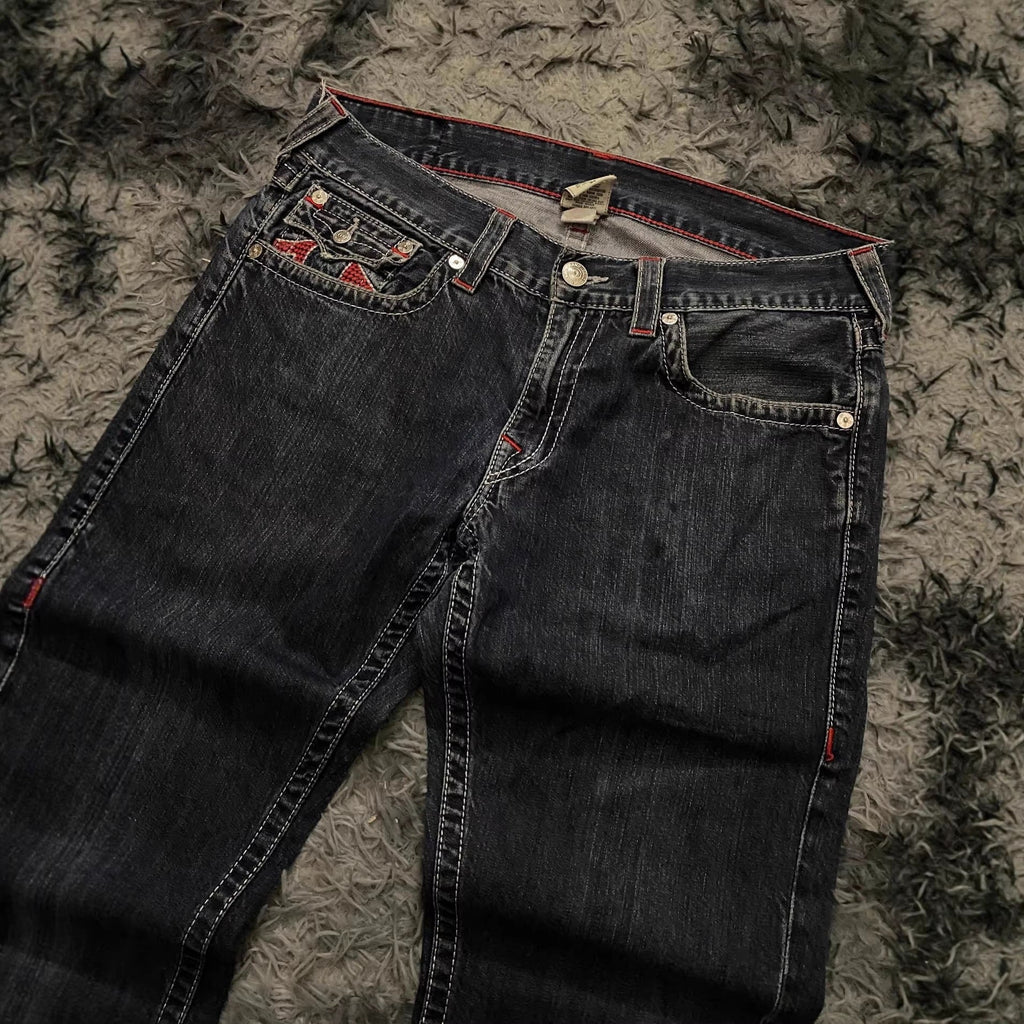 True Religion Vintage Horseshoe Embroidery Straight Jeans Women