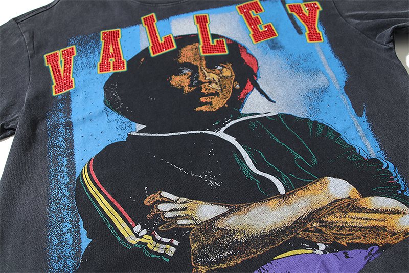 VALE USA Portrait Graphic Short-Sleeve T-Shirt
